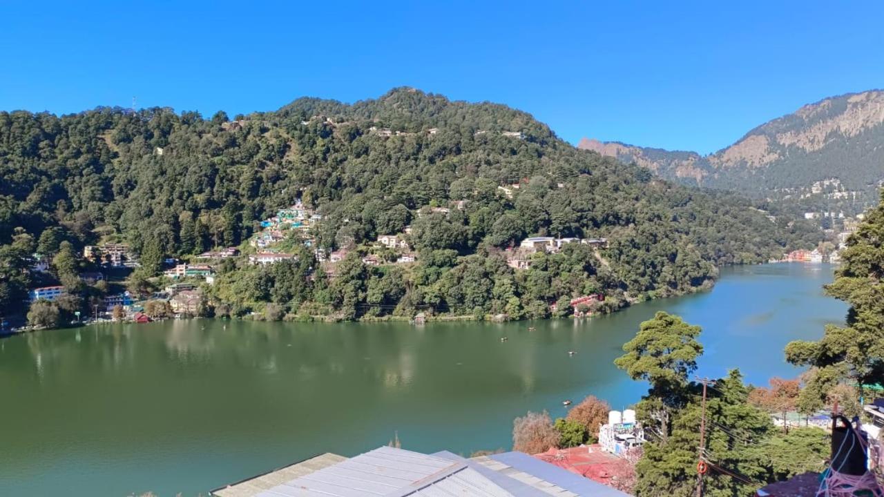 Hotel Surya Lake View Нейнитал Екстериор снимка